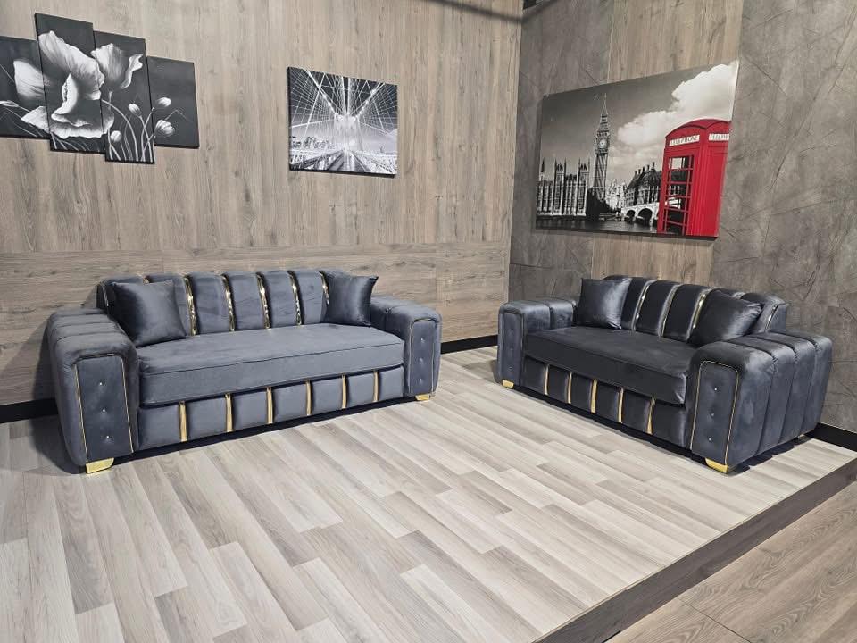 Leone Sofa