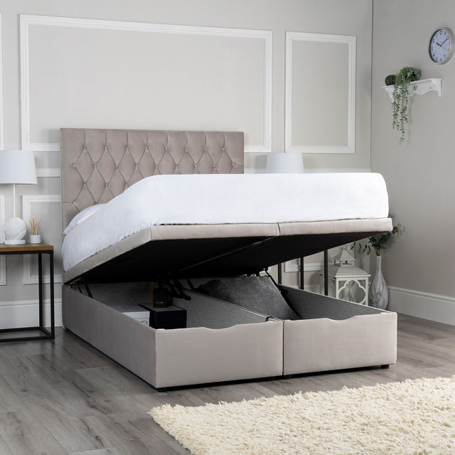 Chesterfield Bed